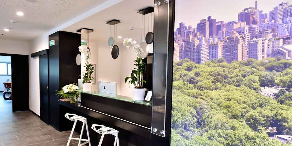 Central Park Hotel & Spa Ла-Рошель Екстер'єр фото