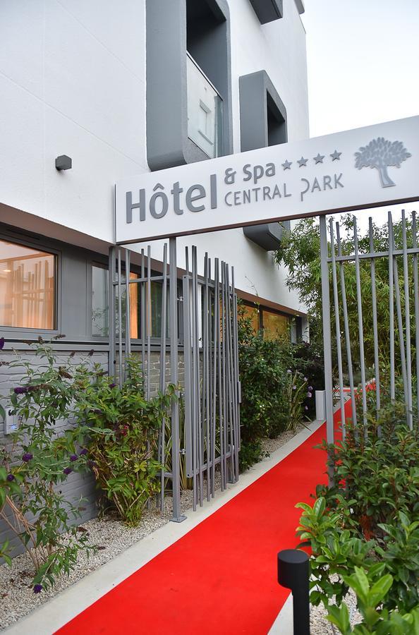 Central Park Hotel & Spa Ла-Рошель Екстер'єр фото